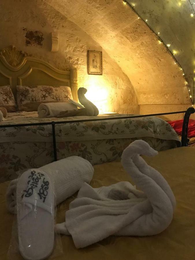 Palazzo Savoia 1856 Apartman Fasano Kültér fotó